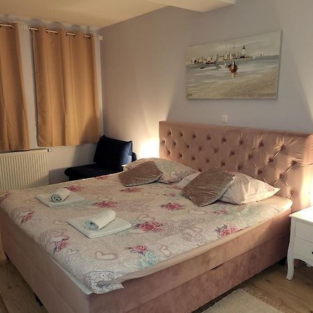 Villa Vino & Grad Загреб Екстериор снимка