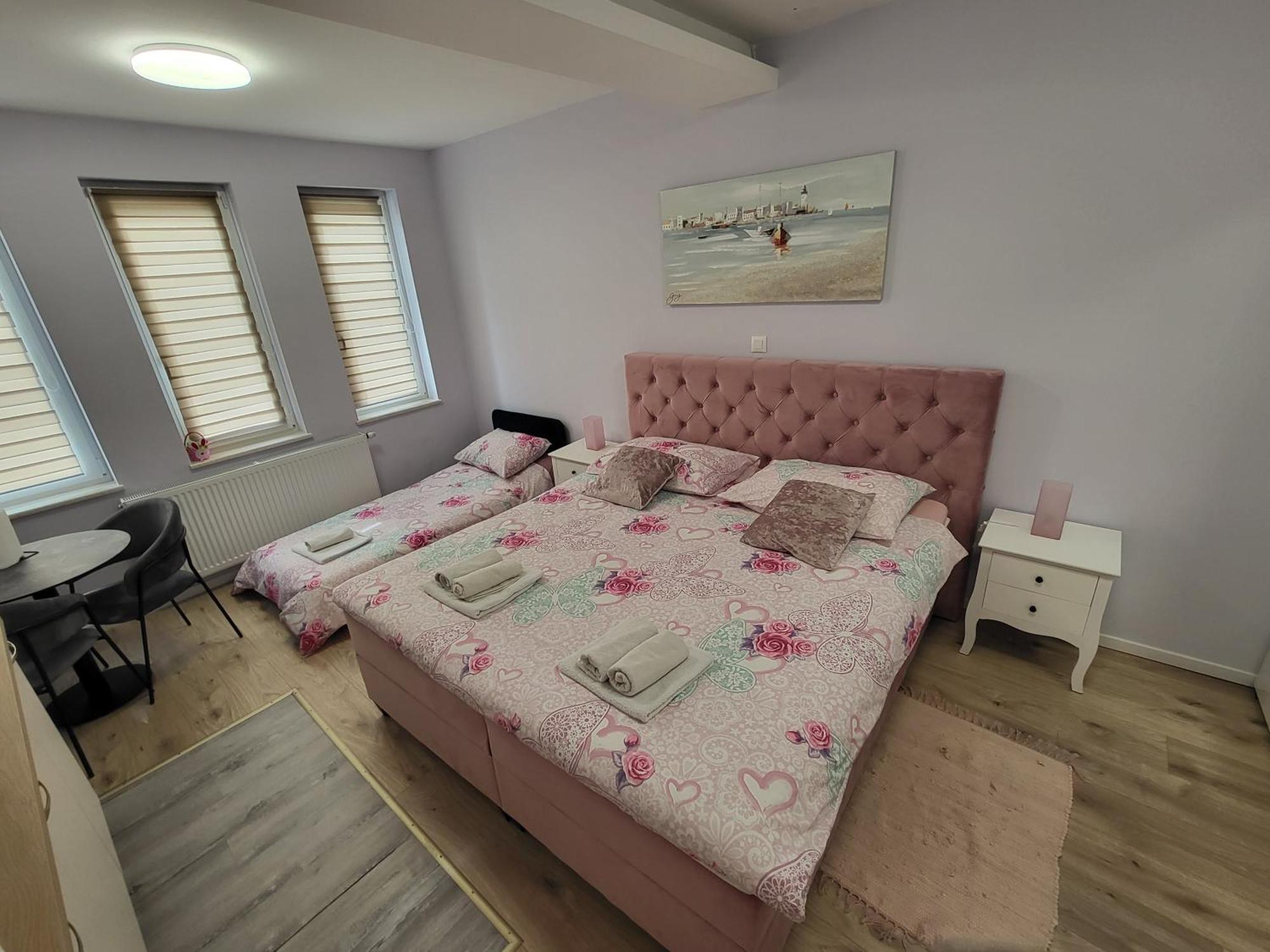 Villa Vino & Grad Загреб Екстериор снимка