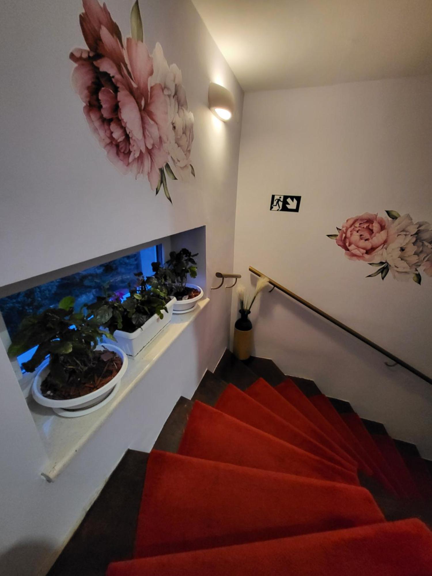 Villa Vino & Grad Загреб Екстериор снимка